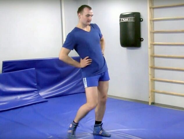 Pool rotations that activate blood flow are an excellent pre-workout warm-up.
